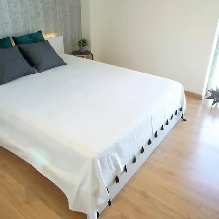 Apartmán Spacious Close To Golf Course In