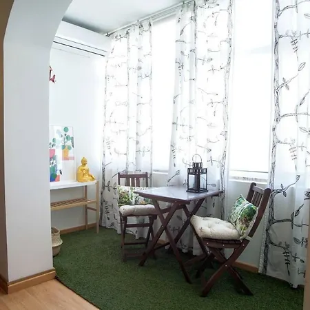 Apartmán Spacious Close To Golf Course In *